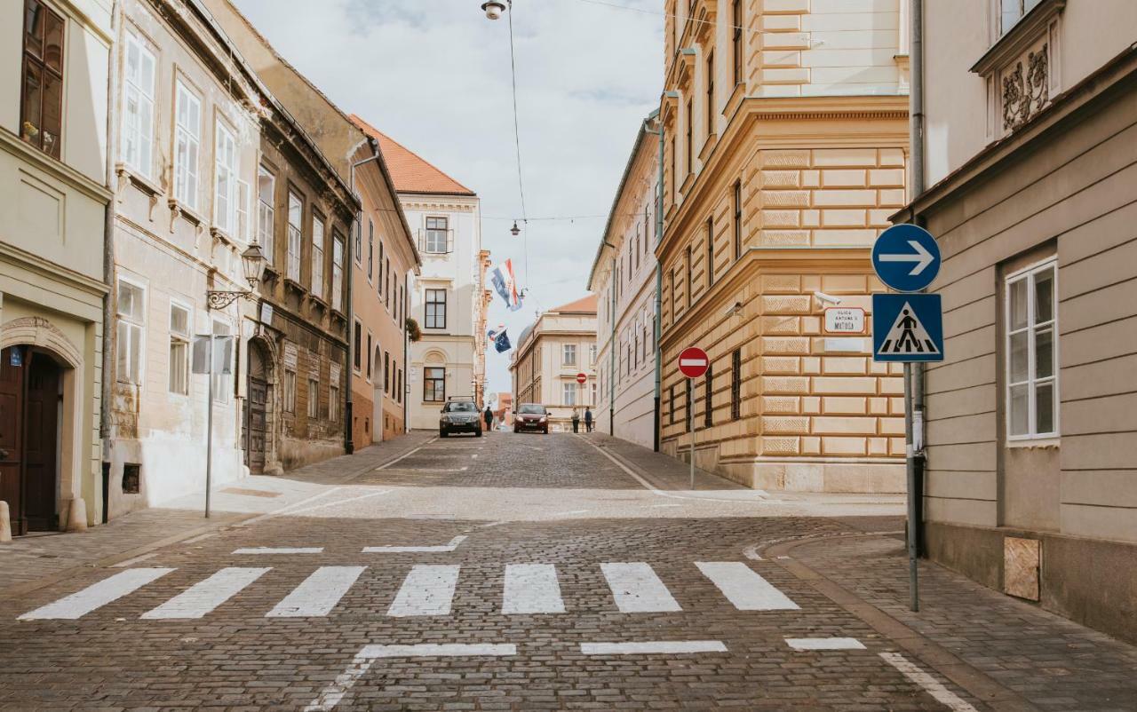 St. Mark'S Boutique Apartment Zagreb Ngoại thất bức ảnh